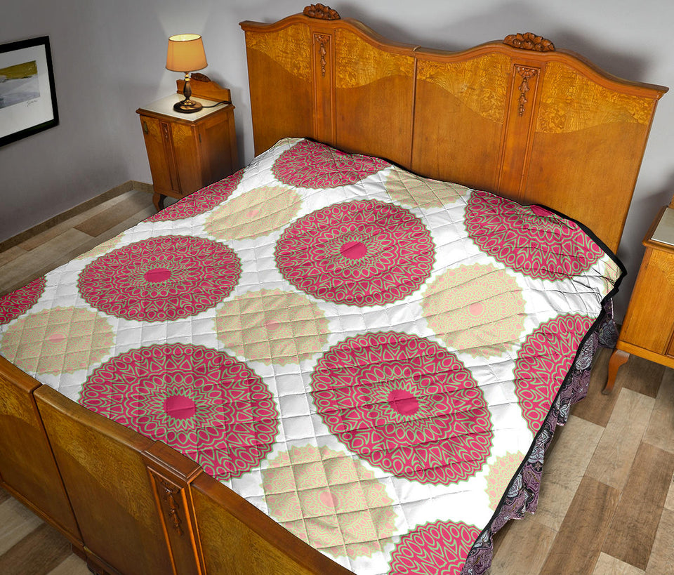 Circle Indian Pattern Premium Quilt
