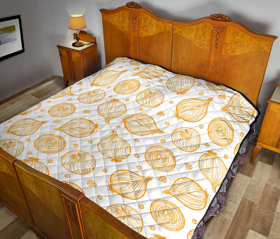 Hand Drawn Onion Pattern Premium Quilt