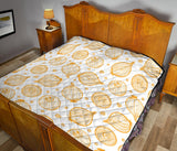 Hand Drawn Onion Pattern Premium Quilt