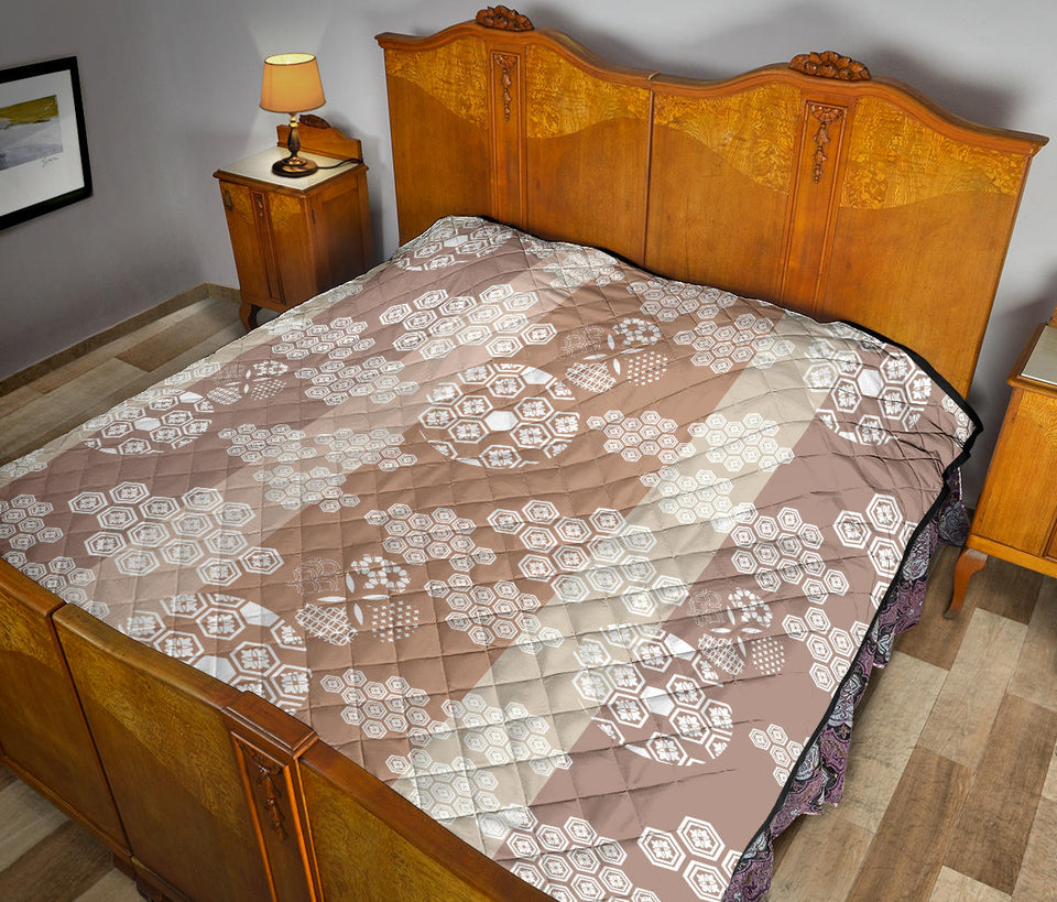 Beautiful Hexagon Japanese  Pattern Premium Quilt