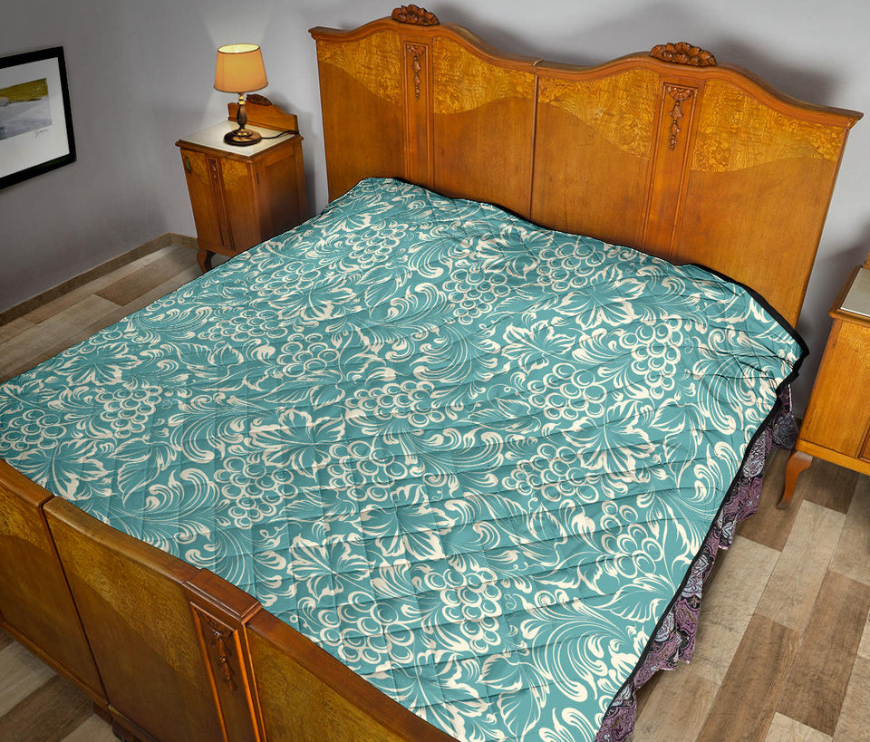 Classic Hand Drawn Grape Pattern Premium Quilt