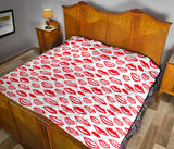 Lips Pattern Print Design 05 Premium Quilt