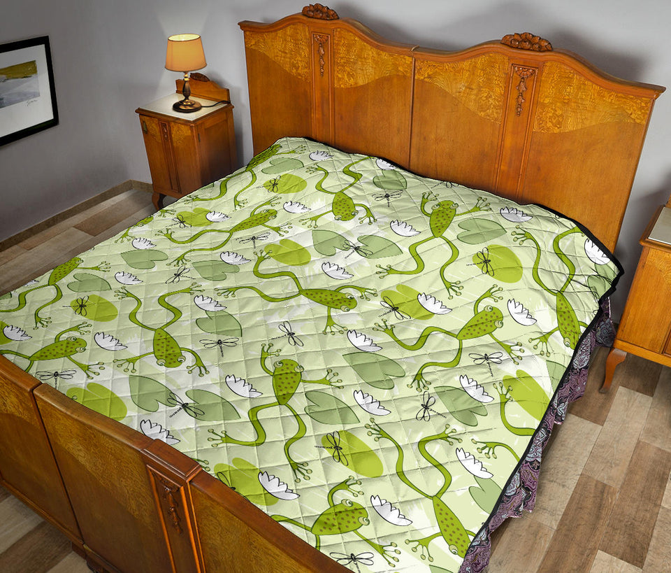 Cute Frog Dragonfly Pattern Premium Quilt