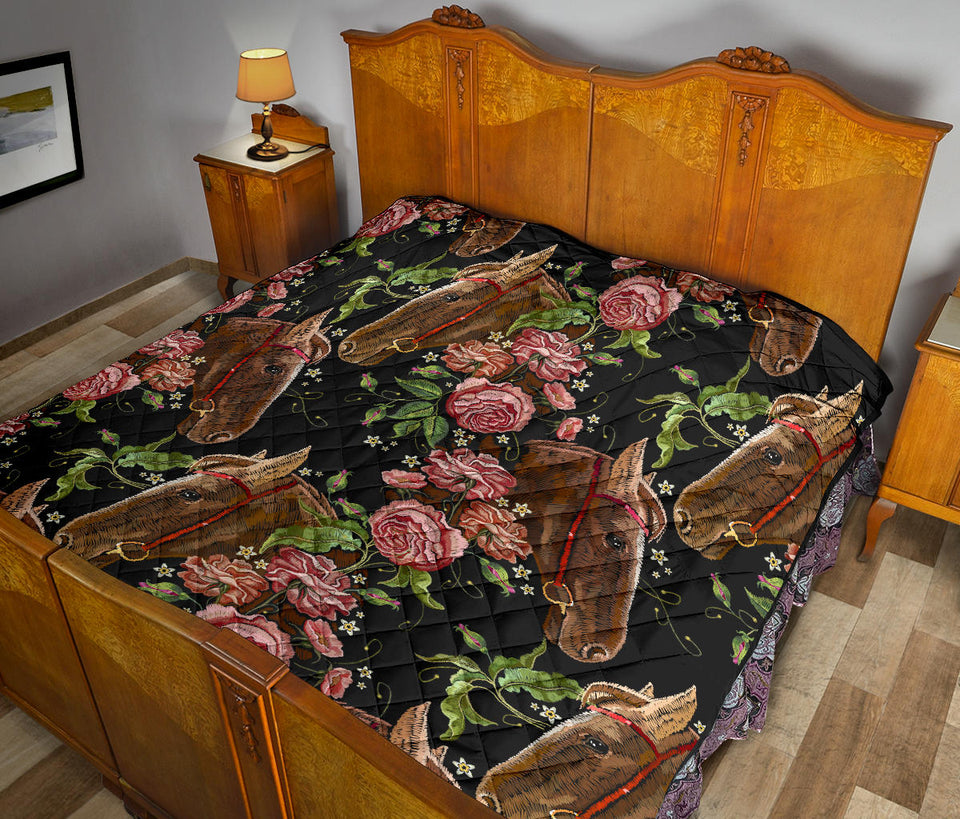 Horse Head Wild Roses Pattern Premium Quilt