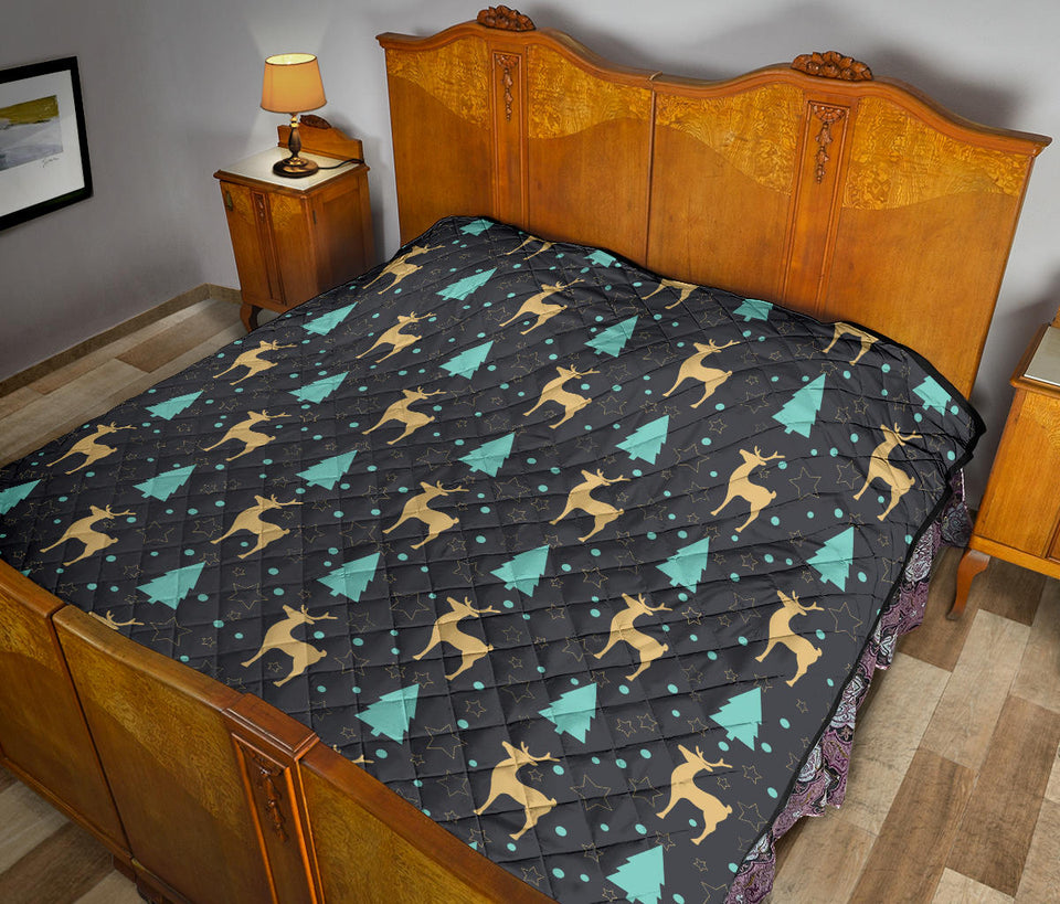 Deers Star Tree Pattern Premium Quilt