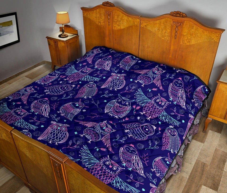 Cute Owls Pattern Boho Style Ornament Premium Quilt
