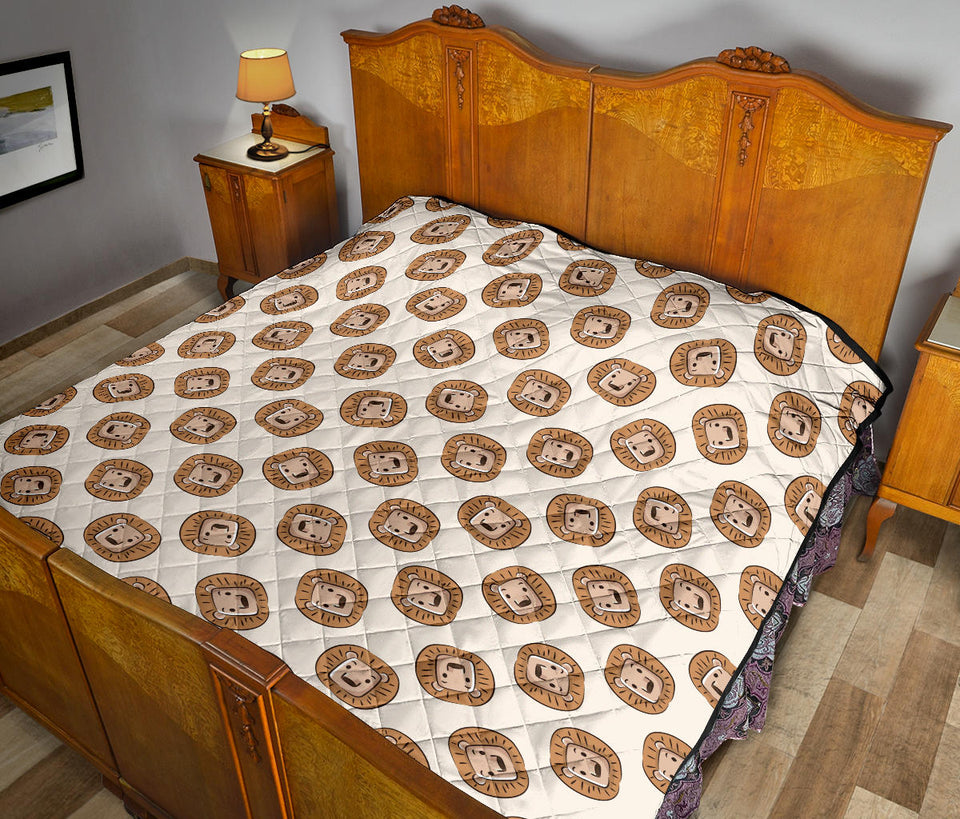 Lion Pattern Print Design 01 Premium Quilt