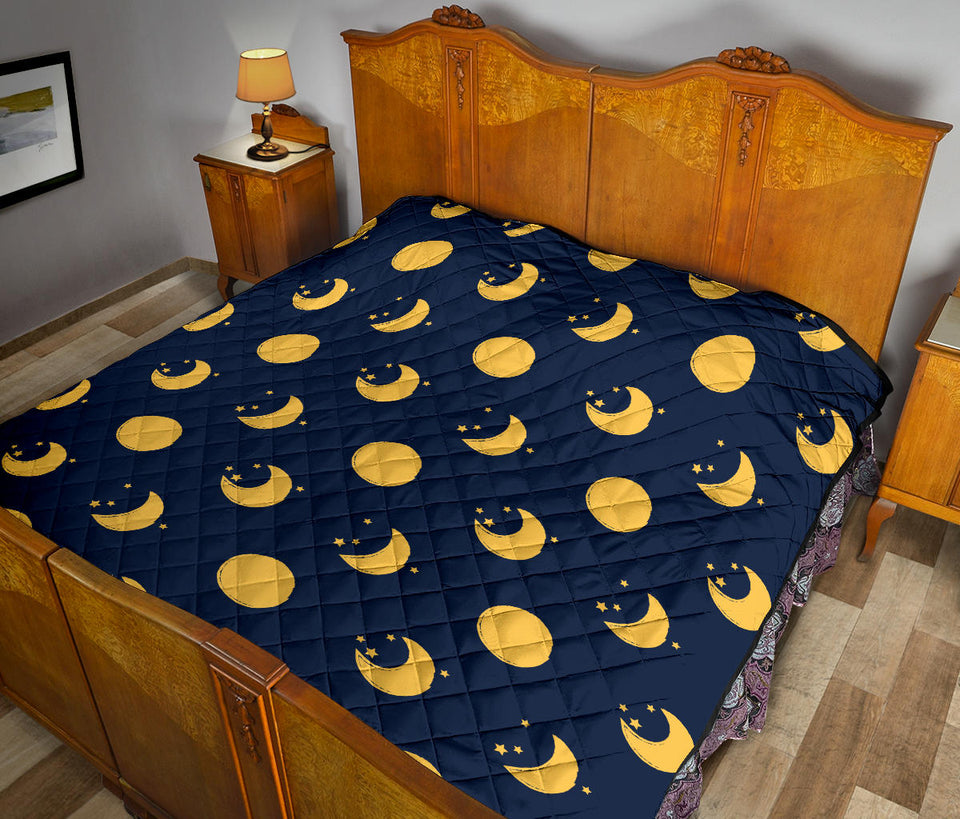 Moon Star Pattern Premium Quilt