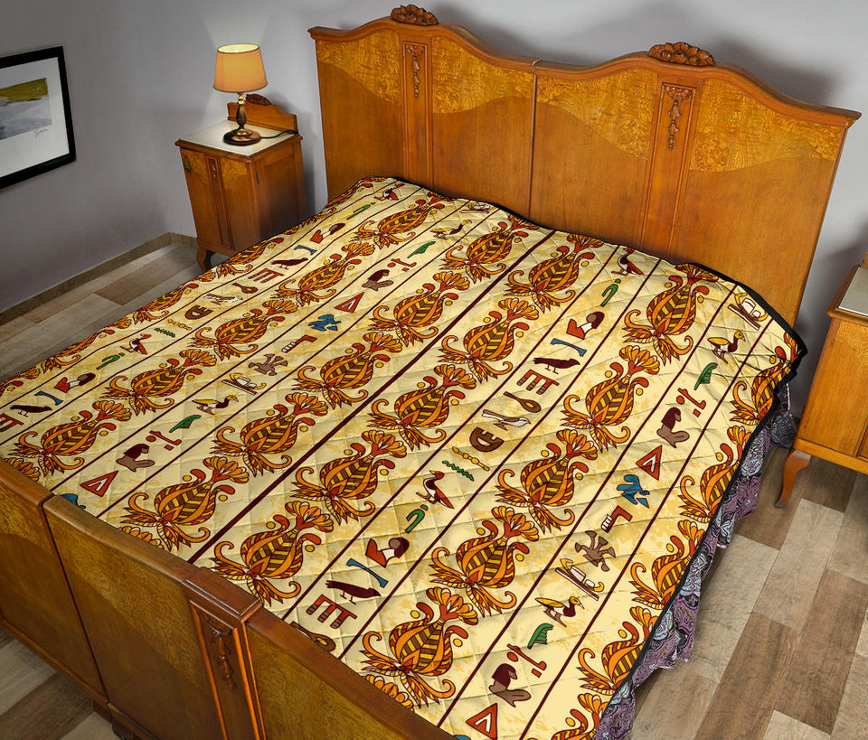 Egypt Hieroglyphics Pattern Print Design 04 Premium Quilt