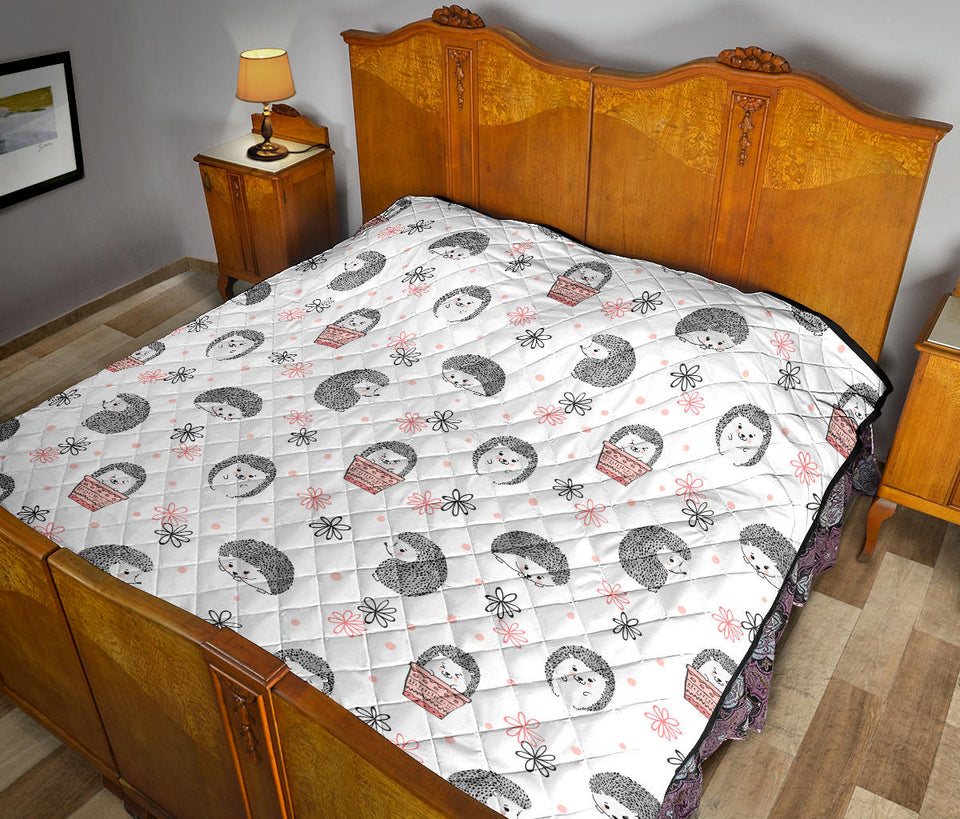 Hedgehog Pattern Print Design 02 Premium Quilt