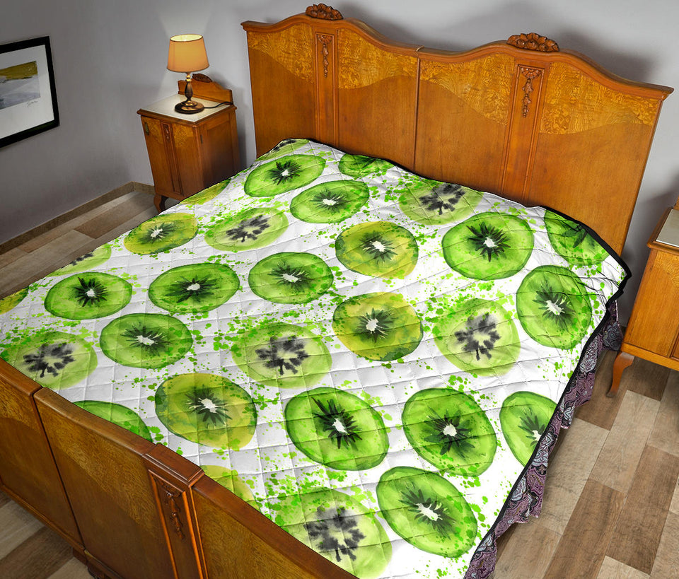 Watercolor Kiwi Pattern Premium Quilt