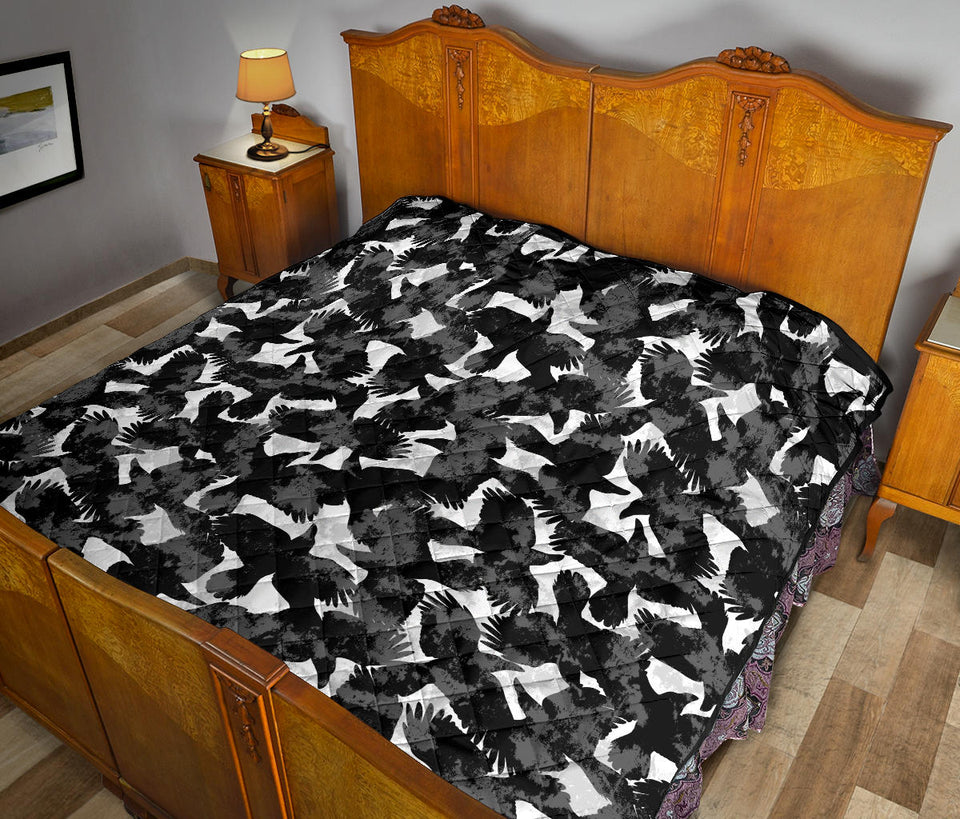 Crow Illustration Pattern Premium Quilt