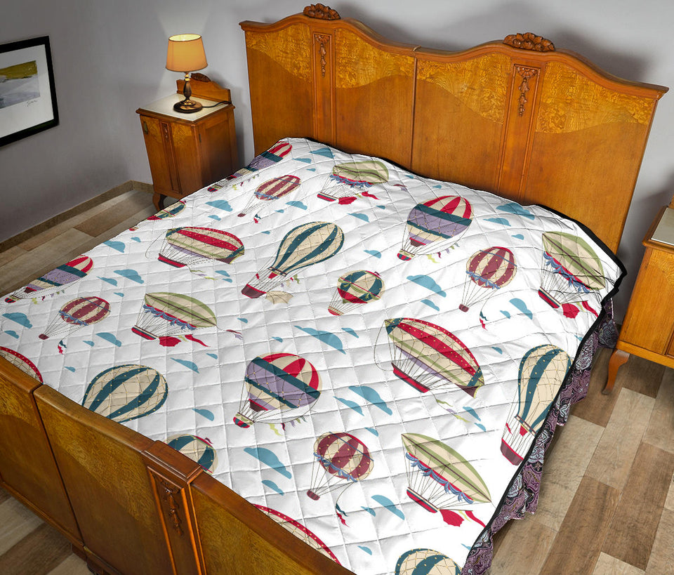 Hot Air Balloon Pattern Premium Quilt