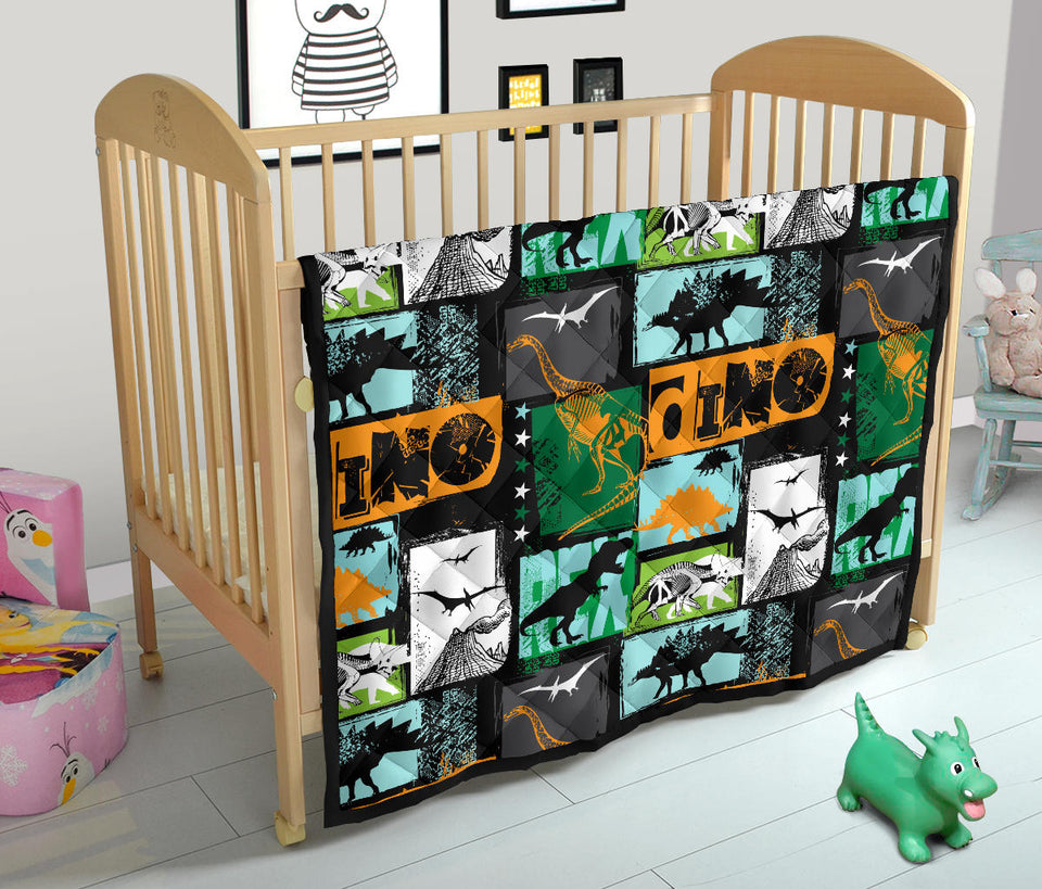 Dinosaurs Print Pattern Premium Quilt