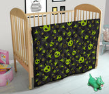 Alien Pattern Print Design 02 Premium Quilt