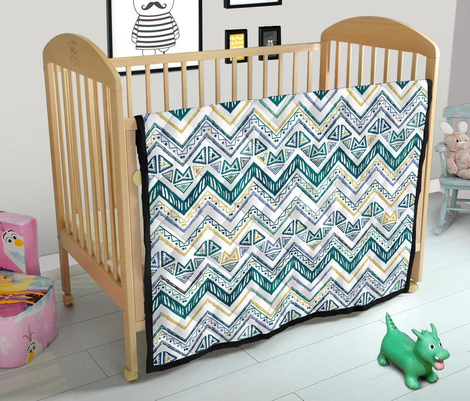Zigzag  Chevron Paint Design Pattern Premium Quilt