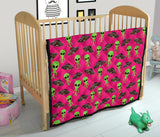 Alien Pattern Print Design 03 Premium Quilt