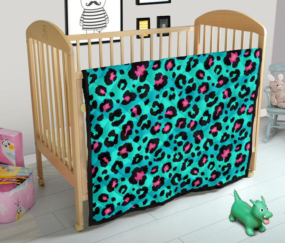 Green Leopard Skin Print Pattern Premium Quilt