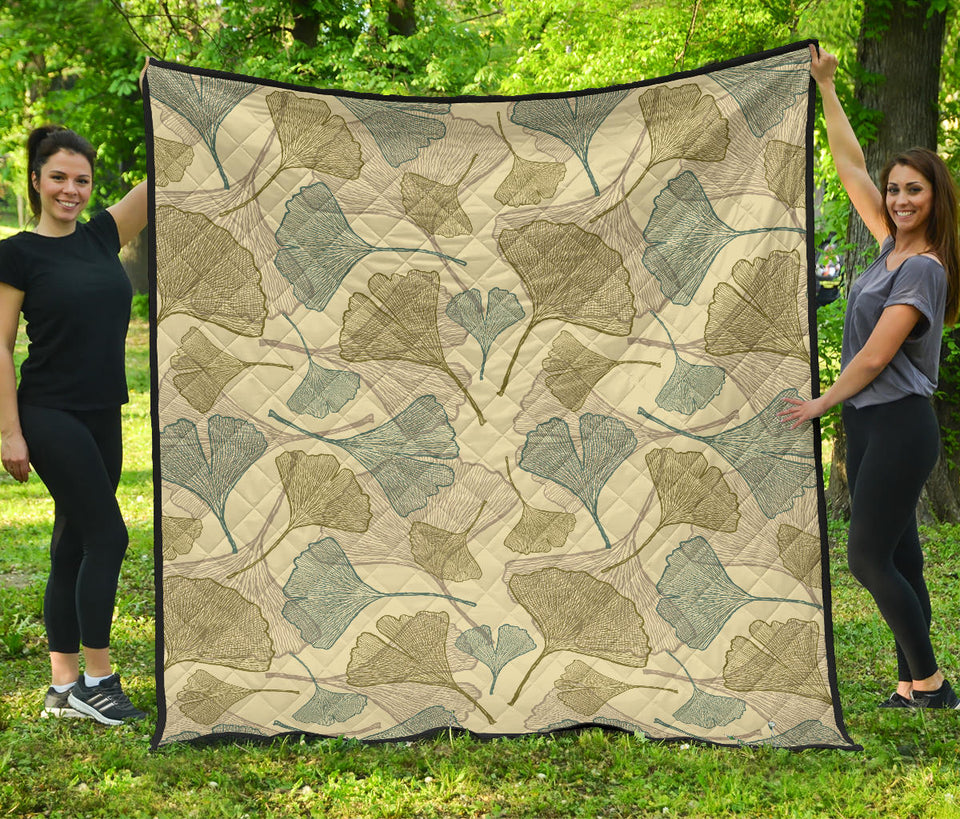 Ginkgo Leaves Design Pattern Premium Quilt