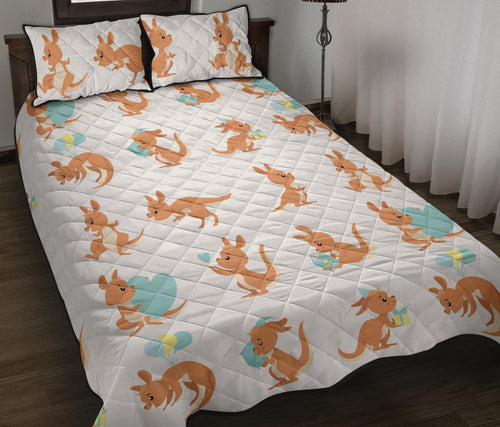 Cute Kangaroo pattern Quilt Bed Set