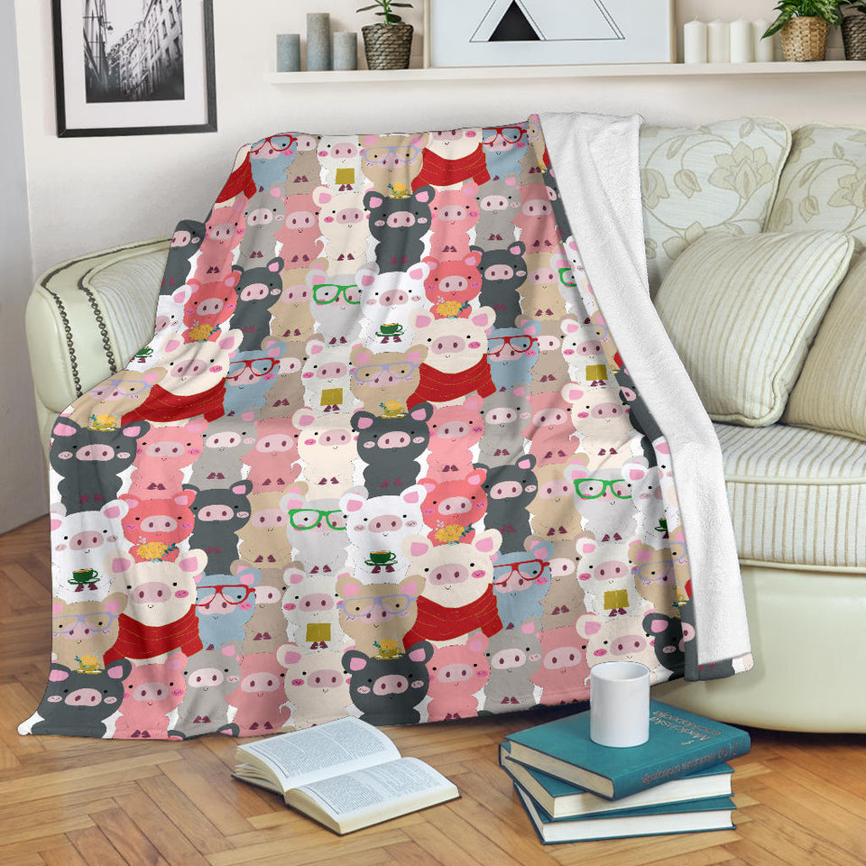 Pig Pattern Print Design 02 Premium Blanket