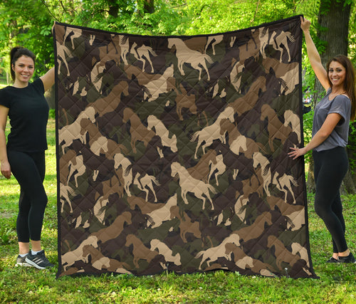 Horse Camo Camouflage Pattern Premium Quilt.