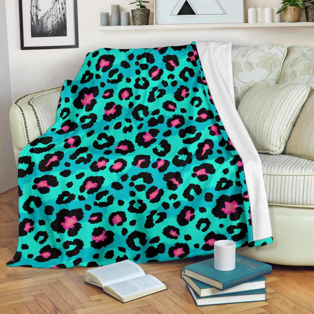 Green Leopard Skin Print Pattern Premium Blanket
