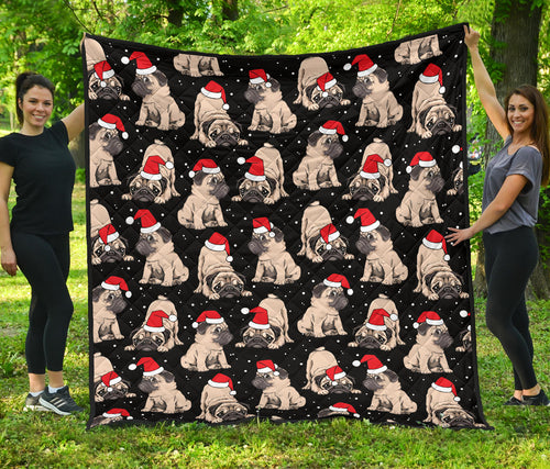 Christmas Pugs Santa_S Red Cap Pattern Premium Quilt