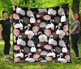 White Swan Blooming Flower Pattern Premium Quilt