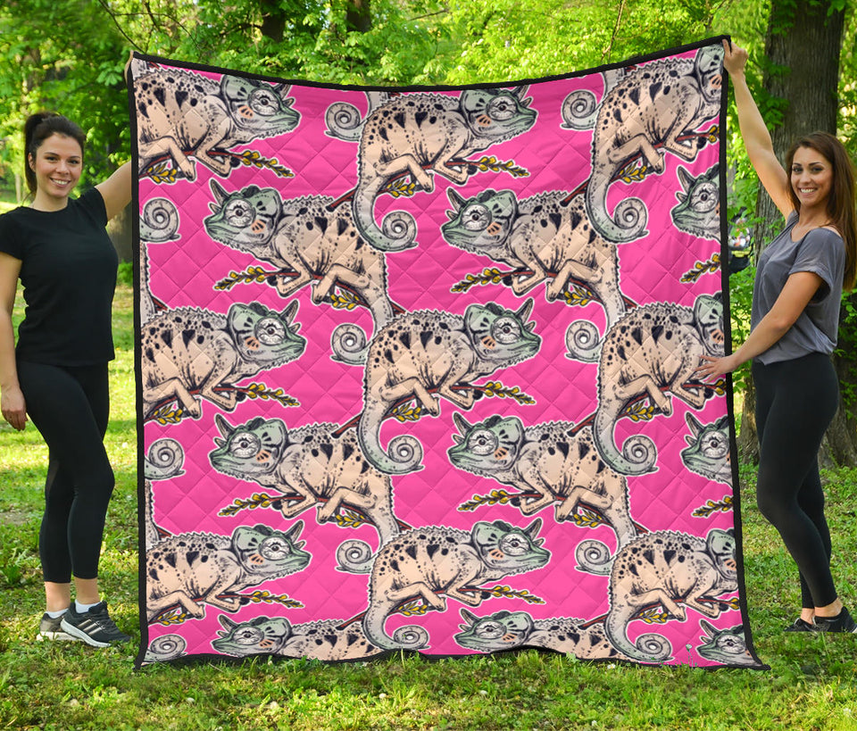 Chameleon Lizard Pattern Pink Background Premium Quilt