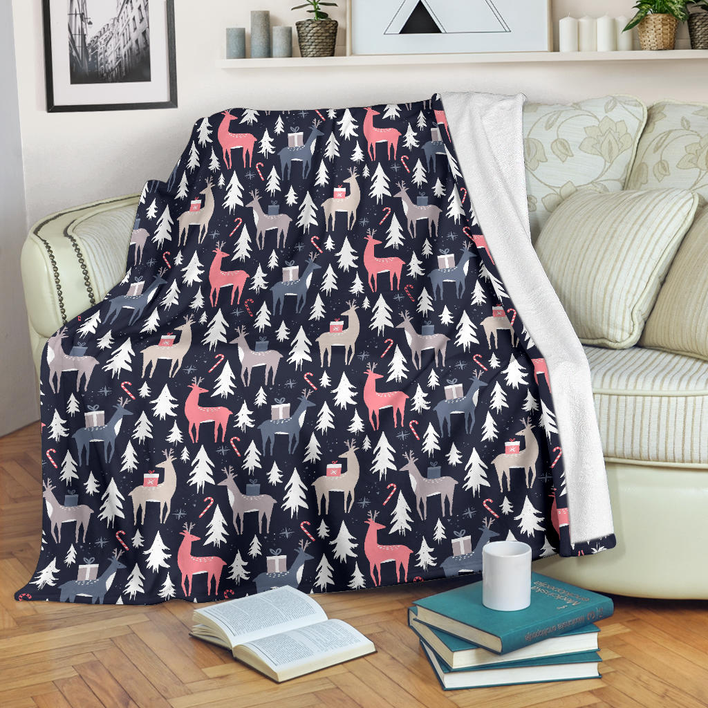Deers Winter Christmas Pattern Premium Blanket
