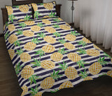 Pineapples pattern striped background Quilt Bed Set