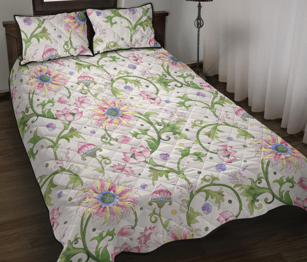 Beautiful pink lotus waterlily leaves pattern Quilt Bed Set