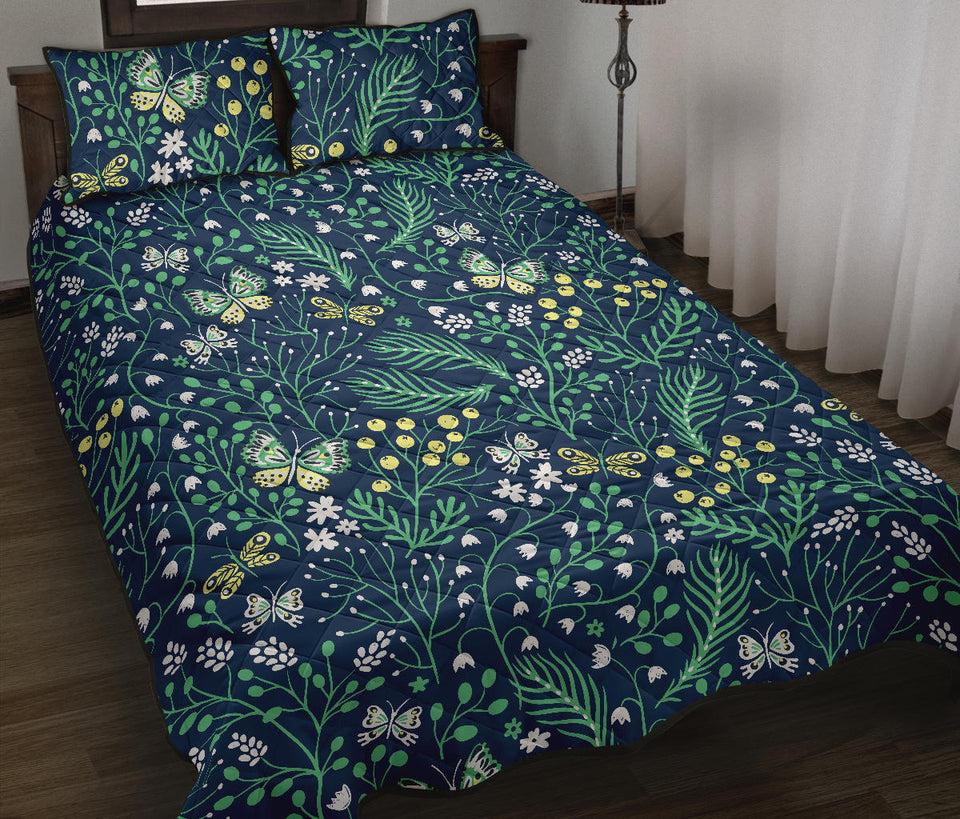 butterfly leaves pattern Quilt Bed Set