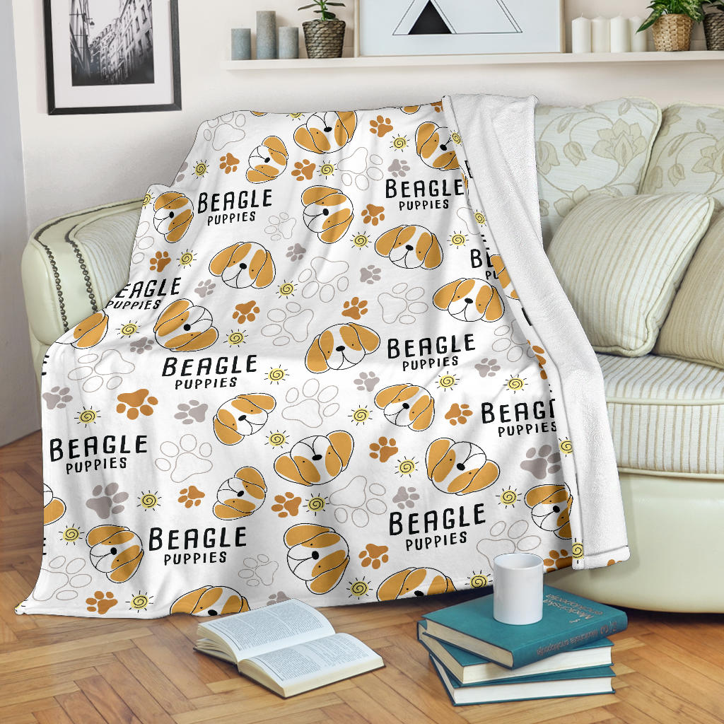 Cute Beagle Dog Pattern Background Premium Blanket
