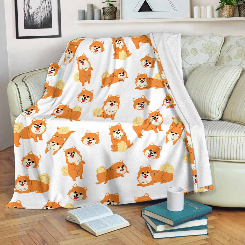 Brown Pomeranian Pattern Premium Blanket