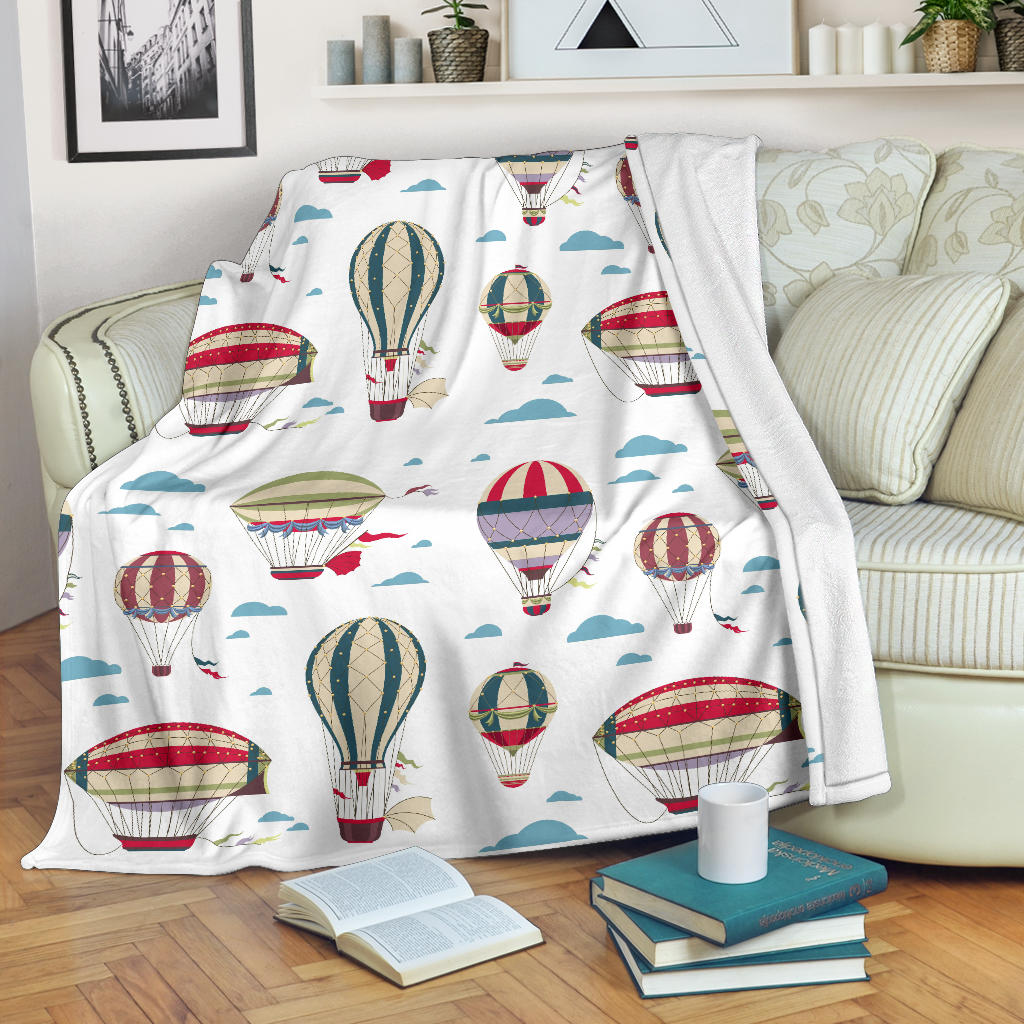 Hot Air Balloon Pattern Premium Blanket
