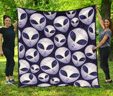 Alien Pattern Print Design 01 Premium Quilt