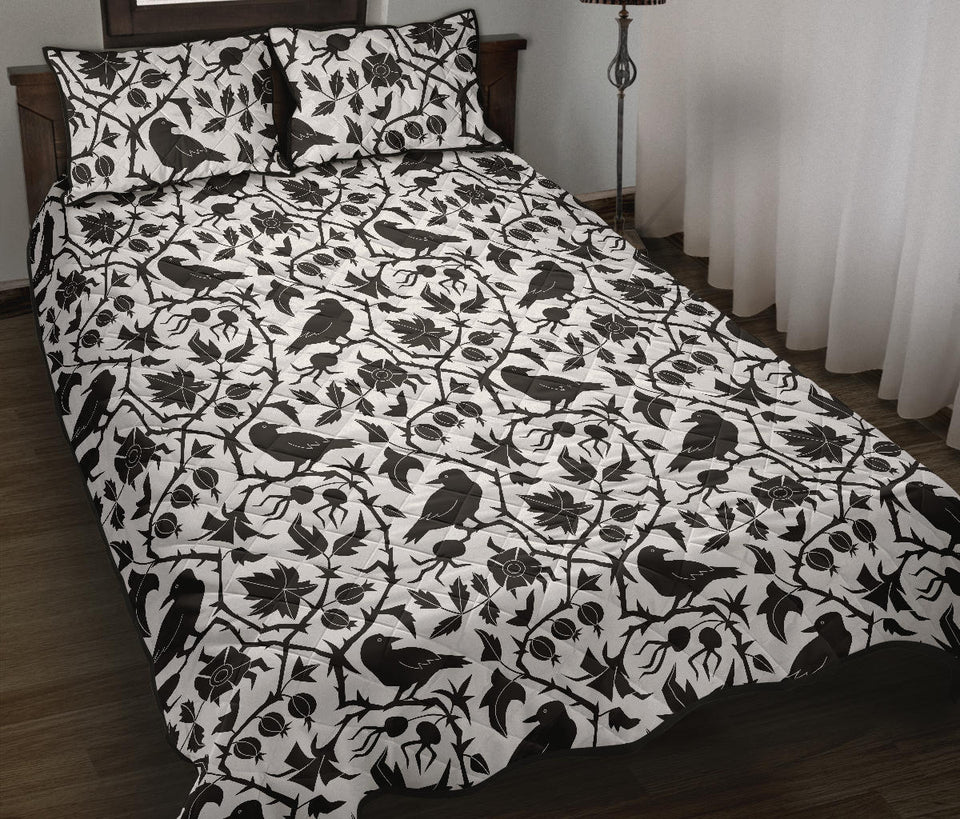 Crow dark floral pattern Quilt Bed Set