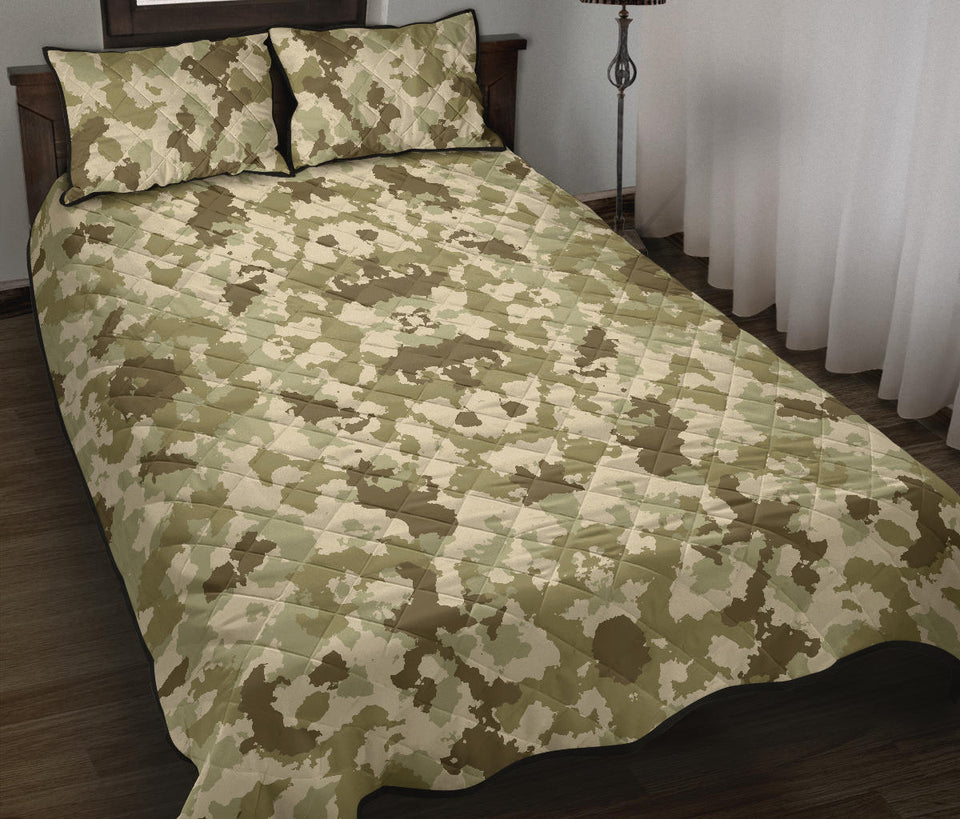 Light Green camo camouflage pattern Quilt Bed Set