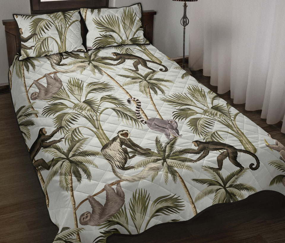 Monkey sloth lemur palm trees pattern Quilt Bed Set