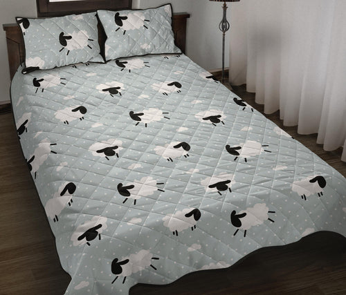 Sheep polka dot cloud pattern Quilt Bed Set
