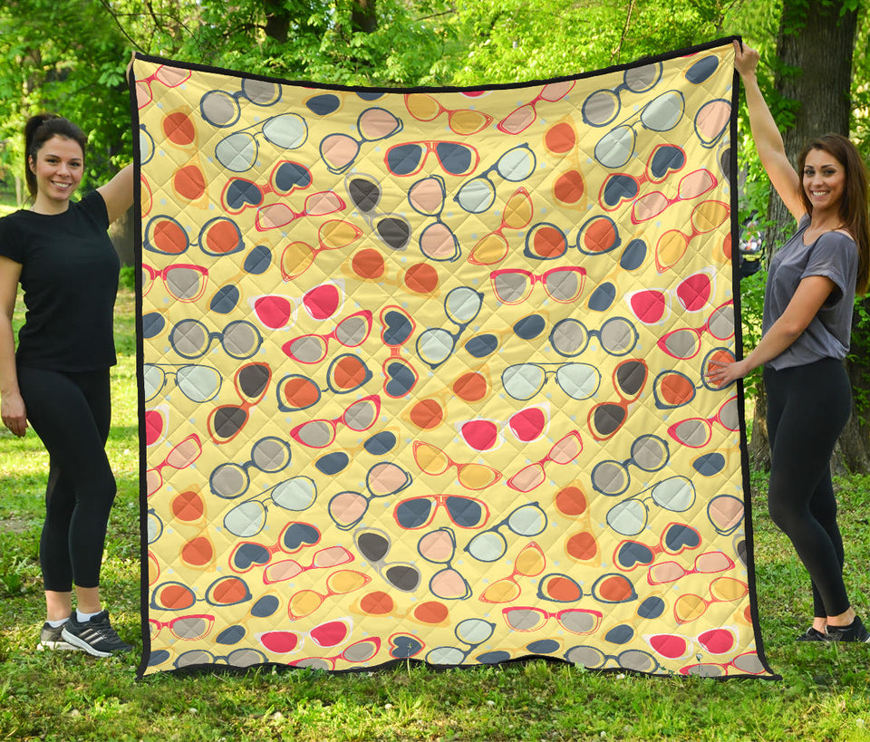 Sun Glasses Pattern Print Design 05 Premium Quilt