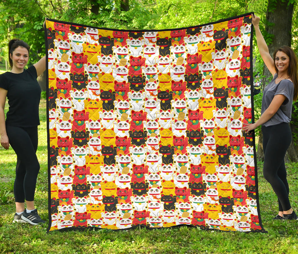 Colorful Maneki Neko Lucky Cat Pattern Premium Quilt