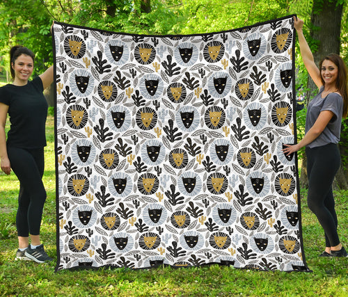 Lion Pattern Print Design 05 Premium Quilt