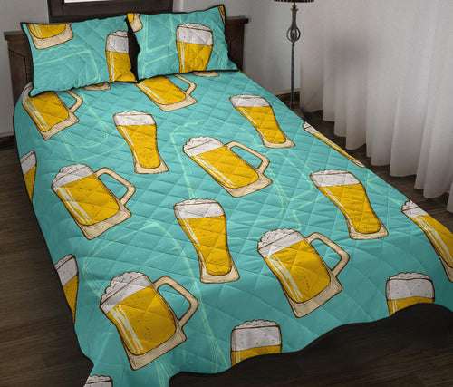 Beer pattern green background Quilt Bed Set