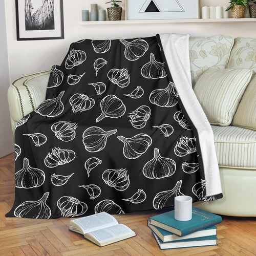 Garlic Pattern Black Background Premium Blanket