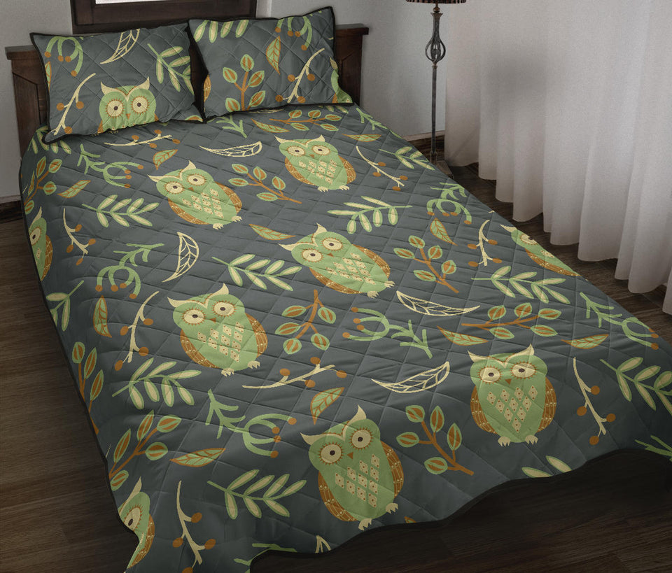 Cute owls leaves pattern Quilt Bed Set
