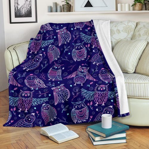 Cute Owls Pattern Boho Style Ornament Premium Blanket