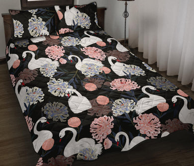 white swan blooming flower pattern Quilt Bed Set